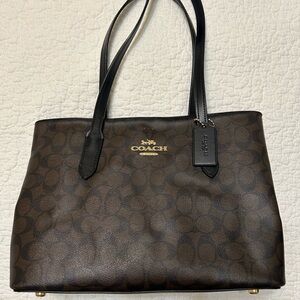 Coach black/brown tote